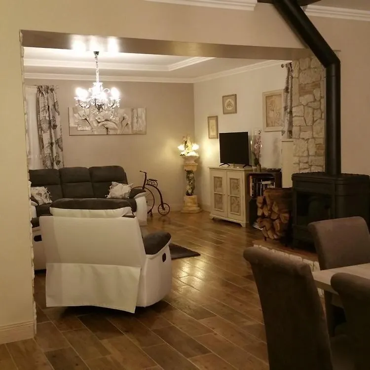 Lisle-sur-Tarn Domaine Christanna B&B