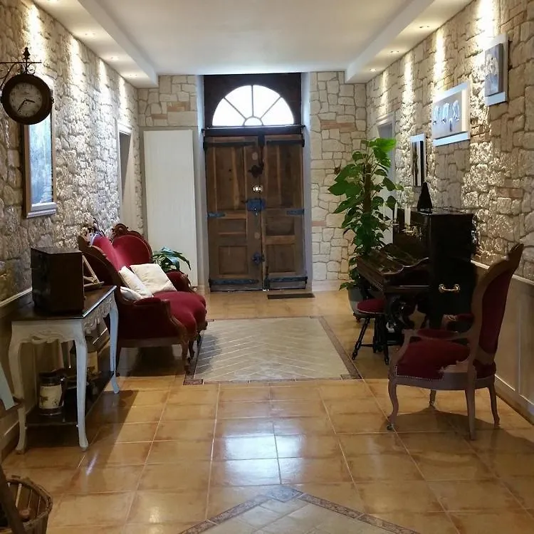 Lisle-sur-Tarn Domaine Christanna B&B 프랑스